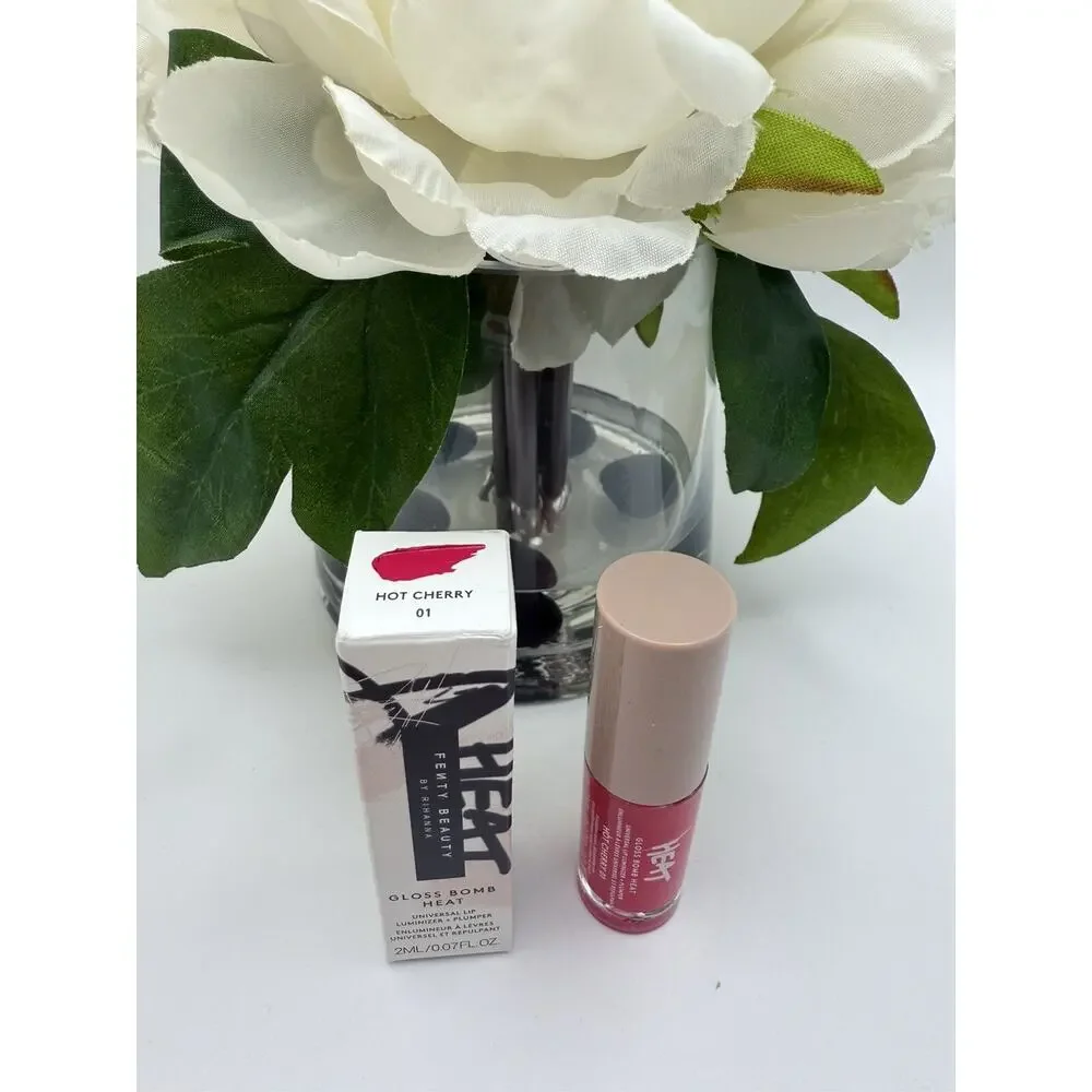 Fenty Beauty Gloss Bomb Universal Lip Luminizer Hot Cherry 01 0.07 Oz / 2ml Mini